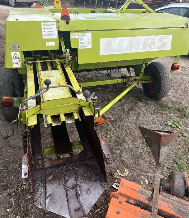 Enfardadeira de fardos pequenos