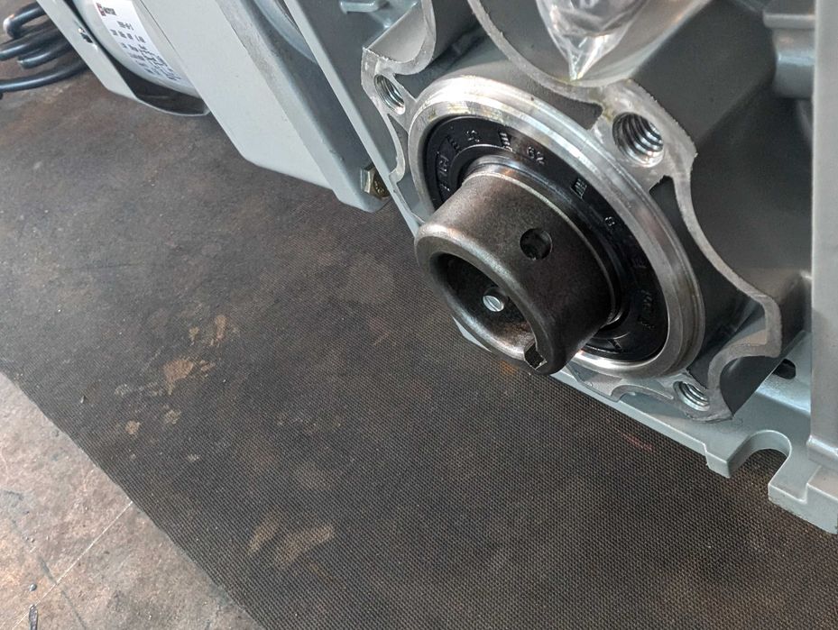 Przekładnia podajnika ekogroszek pellet piec motoreduktor silnik napęd