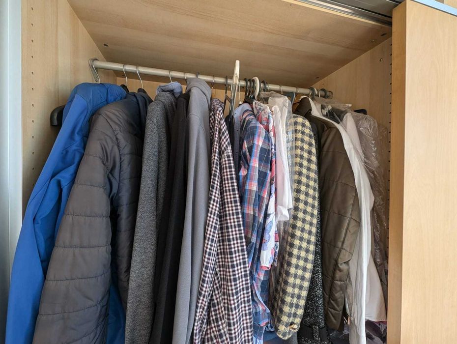 Vendo Roupeiro Pax com portas deslizantes, como novo 200x66x201