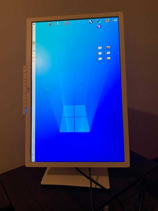 Якісний  Монітор 22" Eizo/DP/DVI/VGA FULL HD