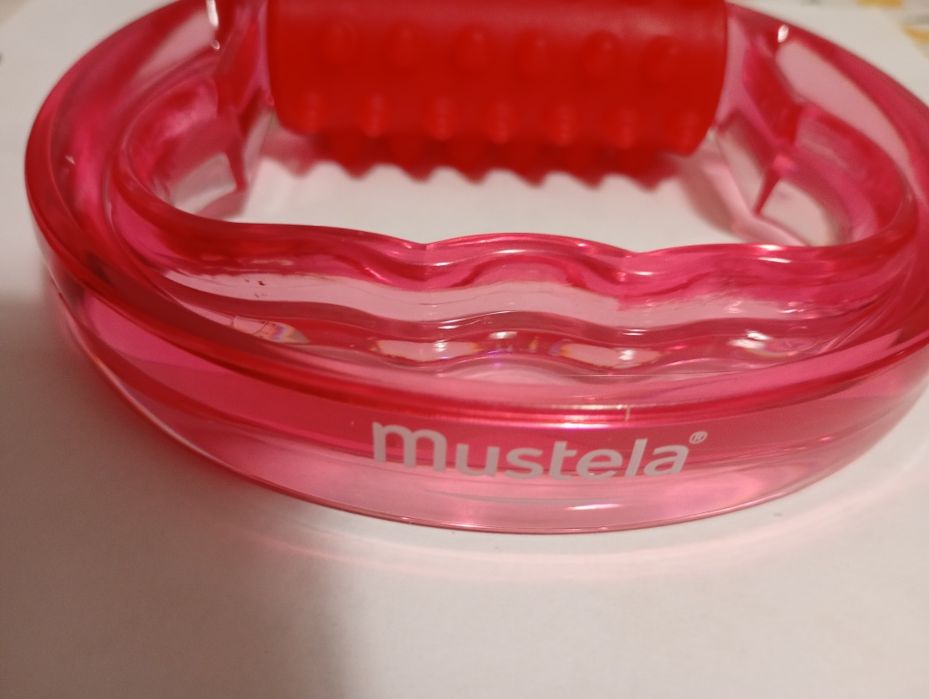 Massajador para bebés. Mustela. Novo