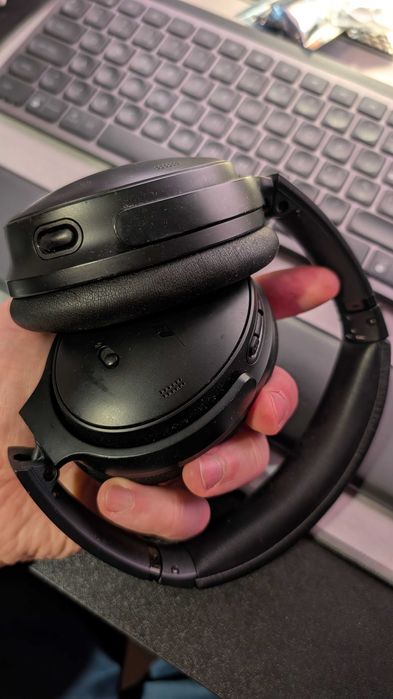 BOSE QuietComfort ANC  Następca QC45 Używane Stan BDB