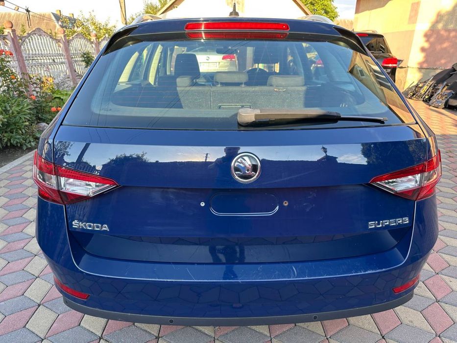 Кришка багажника Ляда Skoda Superb 3 Рідна фарба LF5A