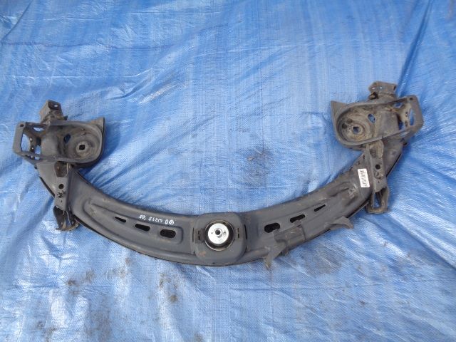 MERCEDES B-KLASA W245 Tylna Oś Zawieszenie Belka Tył Opolskie Części