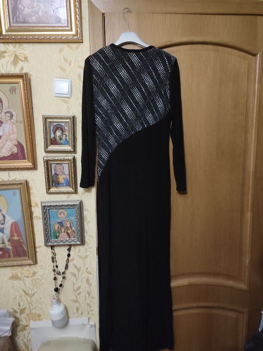 Платье вечернее чёрное длинное
