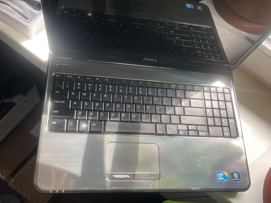 Ноутбук DELL N5010 inspiron