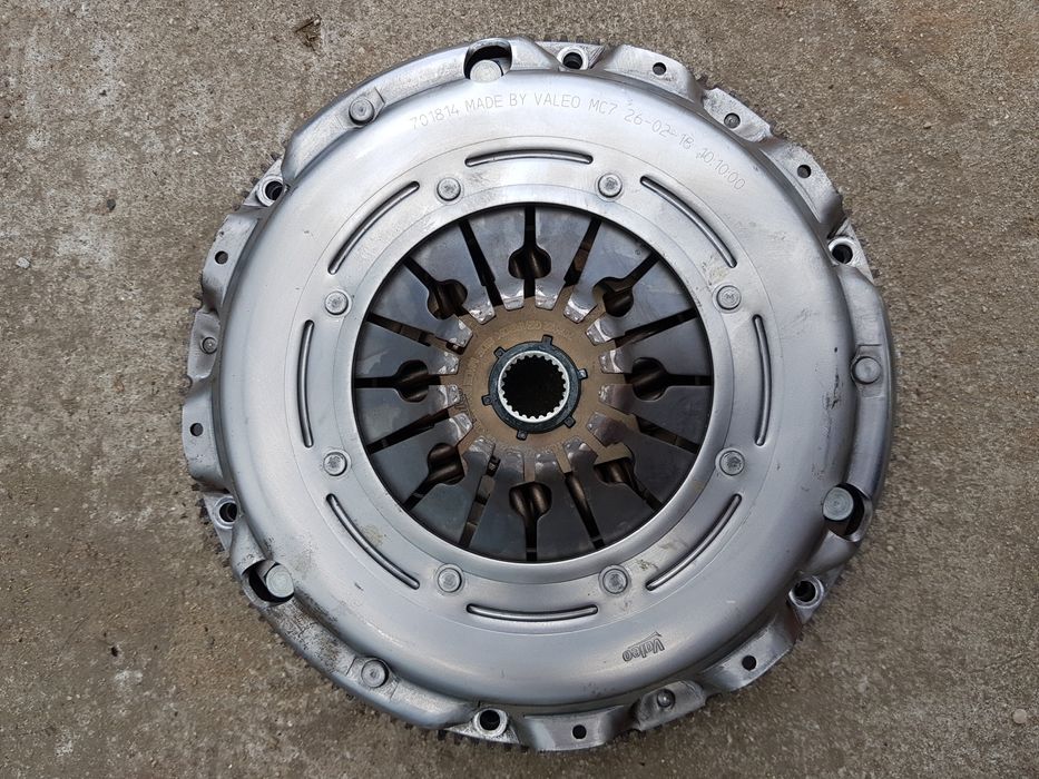 Kompletne sprzęgło Vw Seat Skoda 2.0TDi 140KM sztywne koło