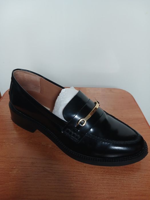 Лофери жіночі шкіряні