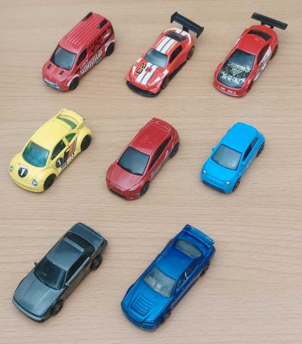 Hot wheels - Soltos