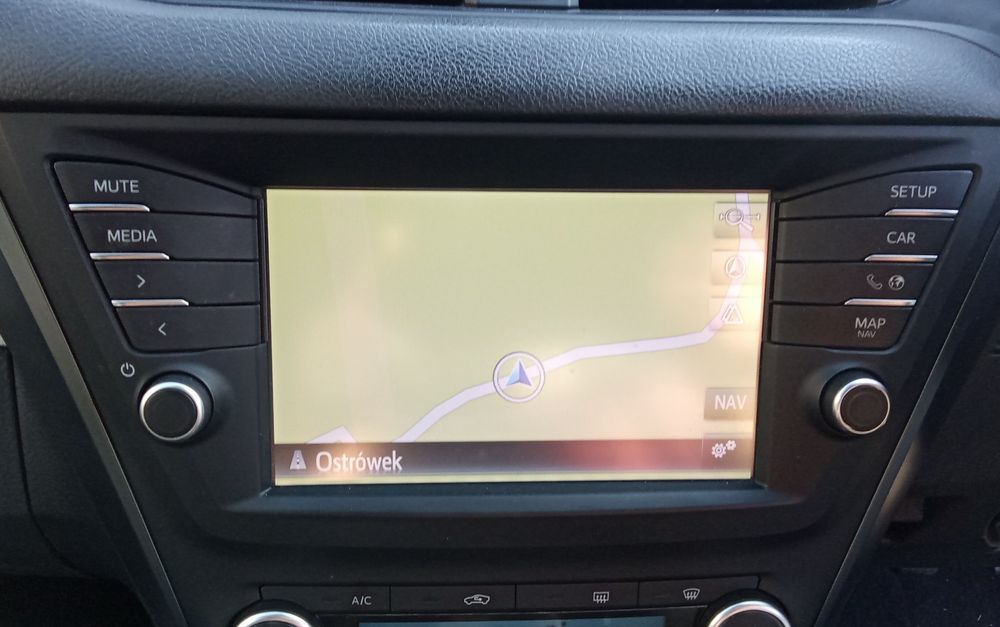 Radio nawigacja GPS Toyota Avensis t27 t29 igla