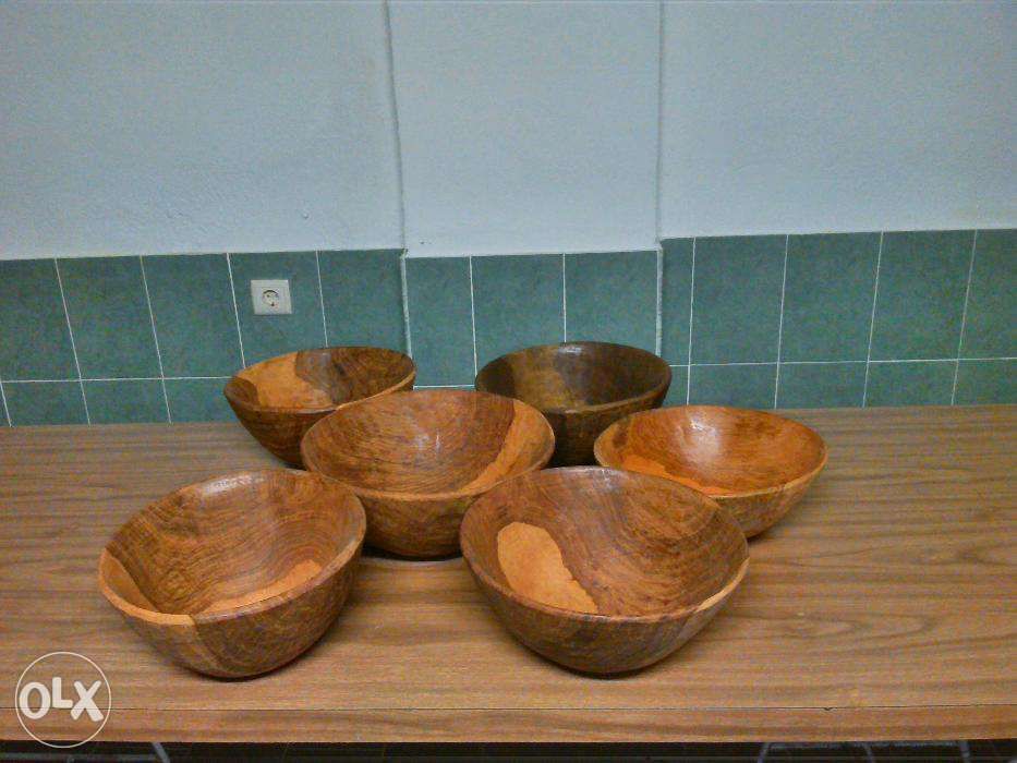 tigelas em madeira