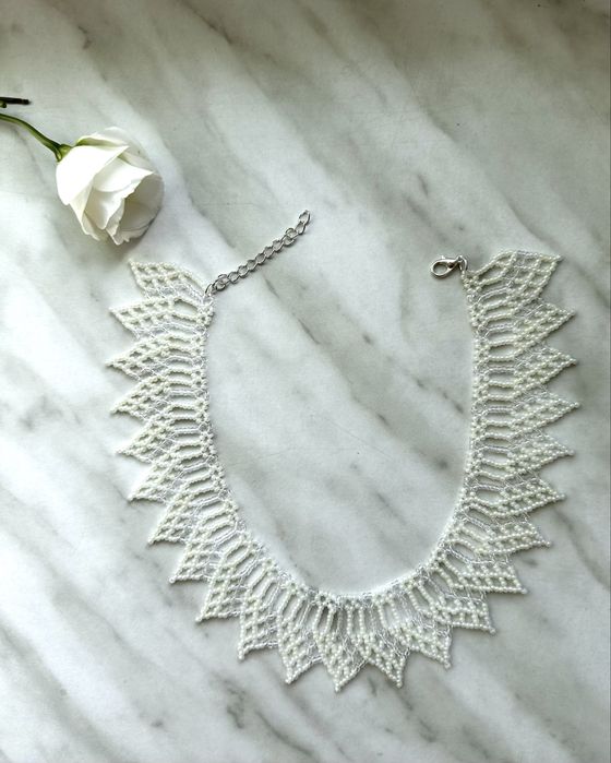 Ніжна силянка прикраса з бісеру