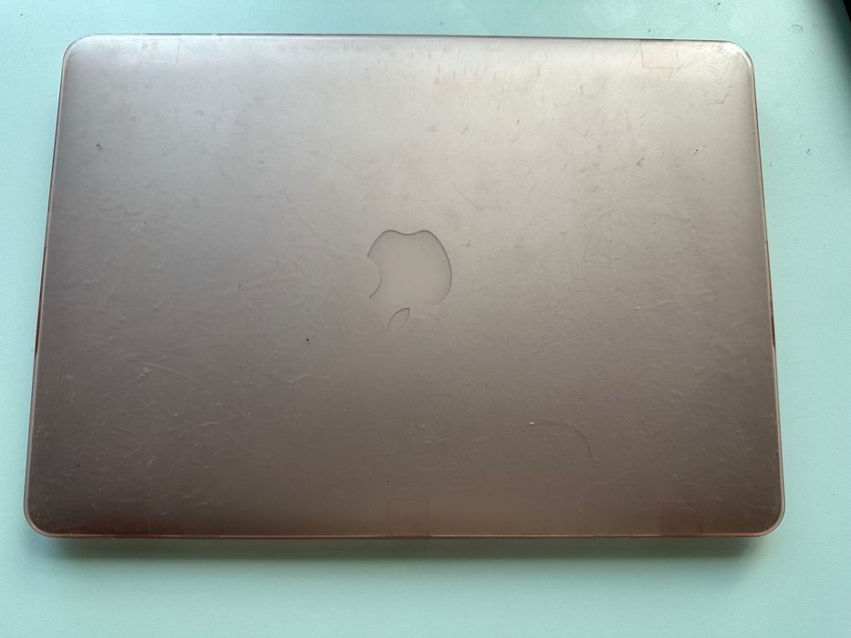 MacBook Air 13 + etui