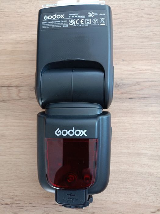 Вспышка Godox TT600