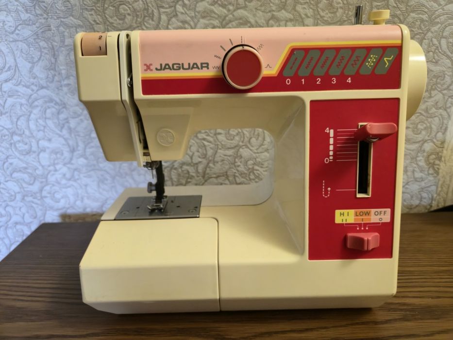Швейна машина MINI JAGUAR