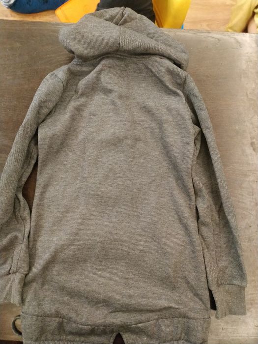 długa bluza lhd rozmiar S kaptur