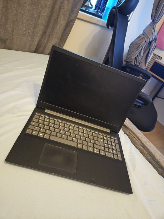 Lenovo IDEAPAD S145