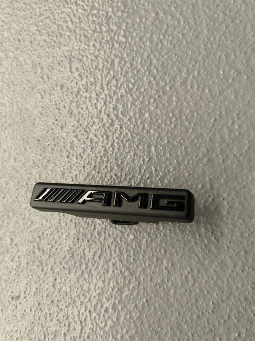 Emblemat przedni w grill AMG mercedes G class oryginał