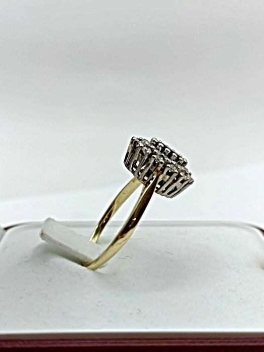 Złoty Pierścionek z szafirem i brylantami 14K 4,63g Certyfikat