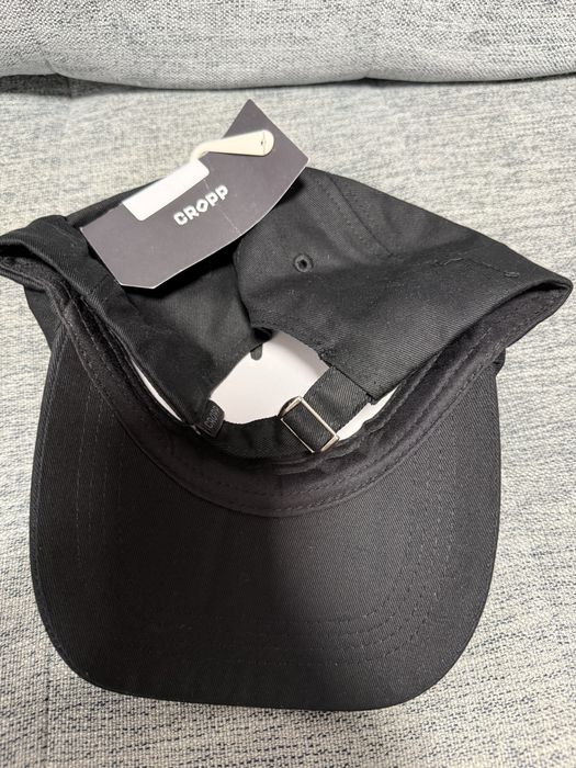 Чорна кепка бейсболка cropp