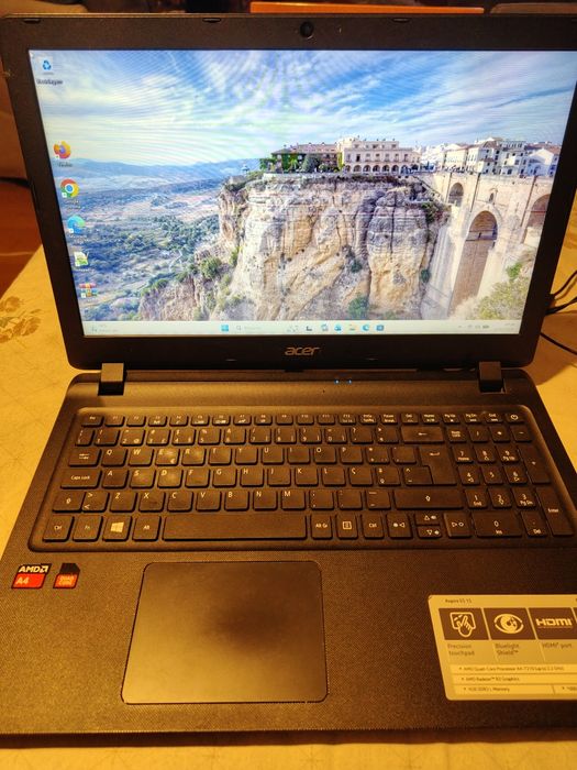 Portátil Acer Aspire ES 15