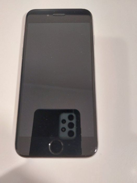 Iphone 6S в гарному стані