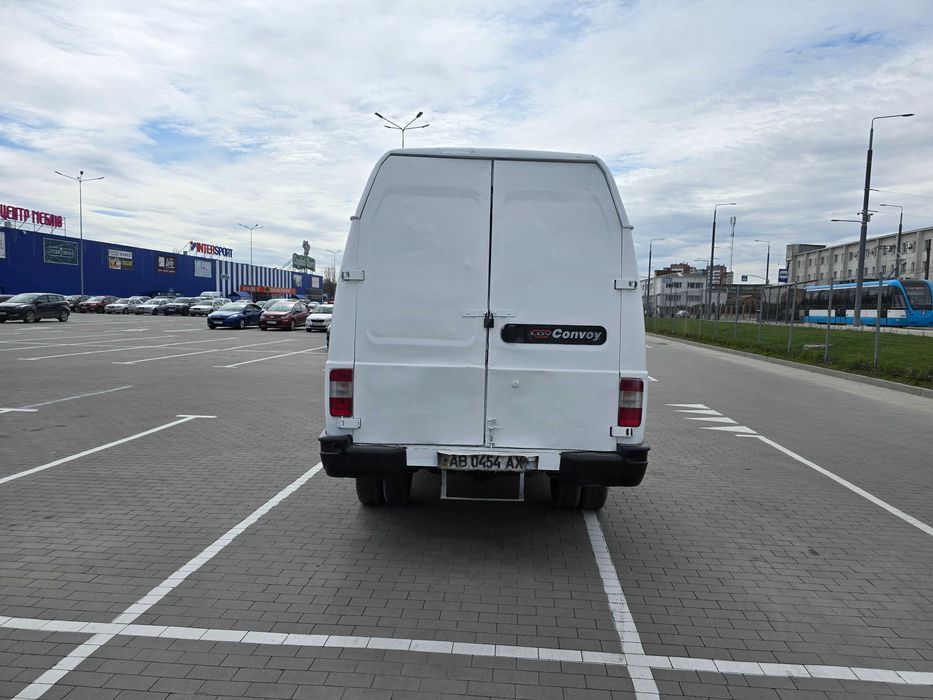 LDV Convoy, дизель 2,4 л., 2003 р.в., спарка, може везти до 3 тон.