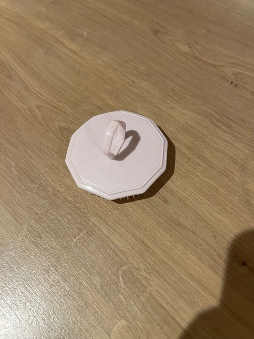 Różowy masażer do głowy