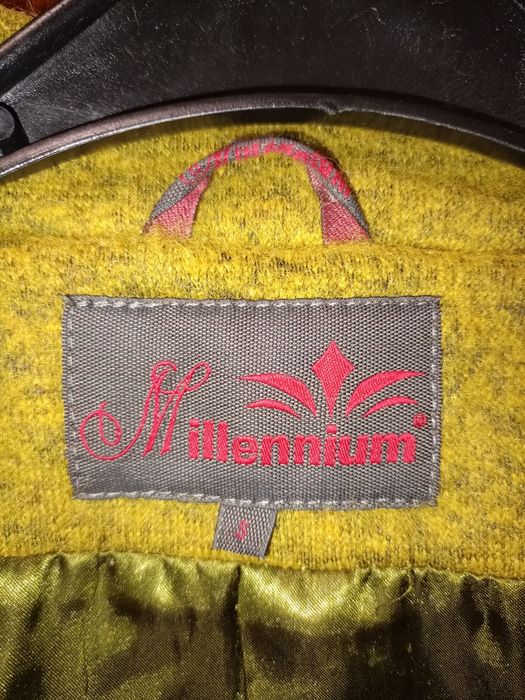 Продам пальто тепле