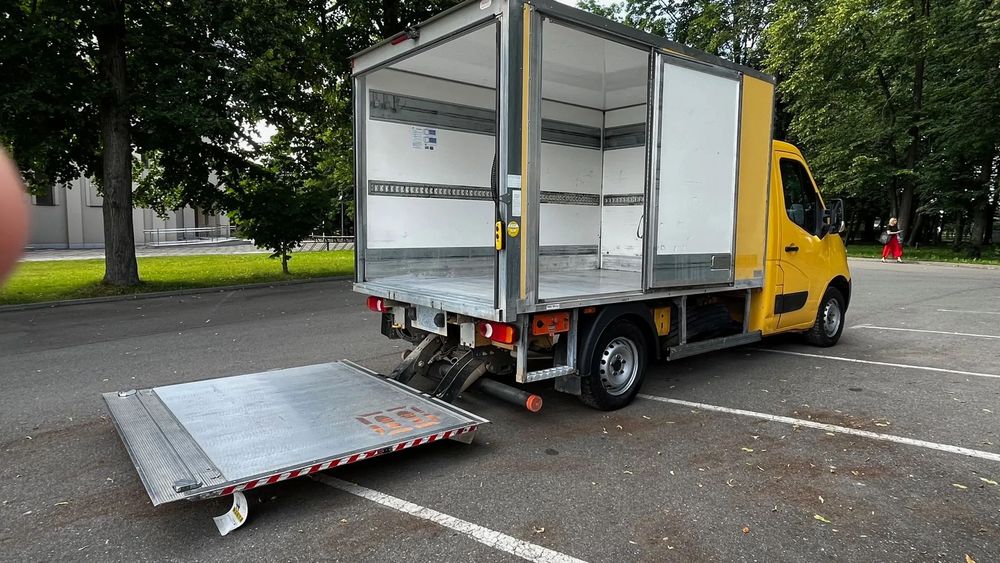 Renault Master  Kontener Winda