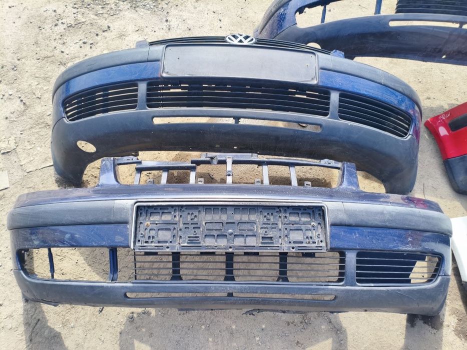 Передній бампер Фольксваген Пасат Б5 VW Passat B5 дорестайл 1996-2000
