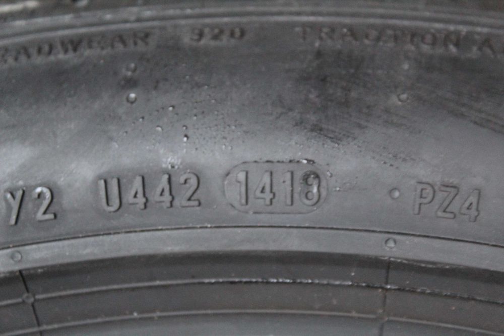 275/40R19 PIRELLI P-Zero PZ4 Run Flat 101Y NOWA 2018r.
