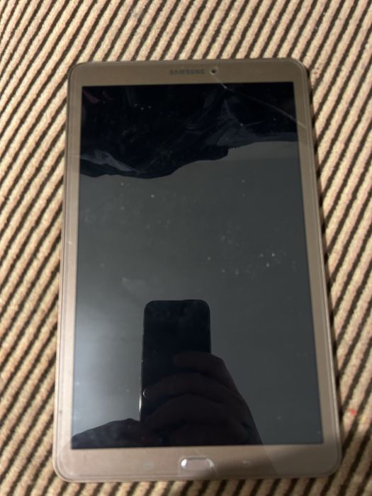 Продам планшет Samsung