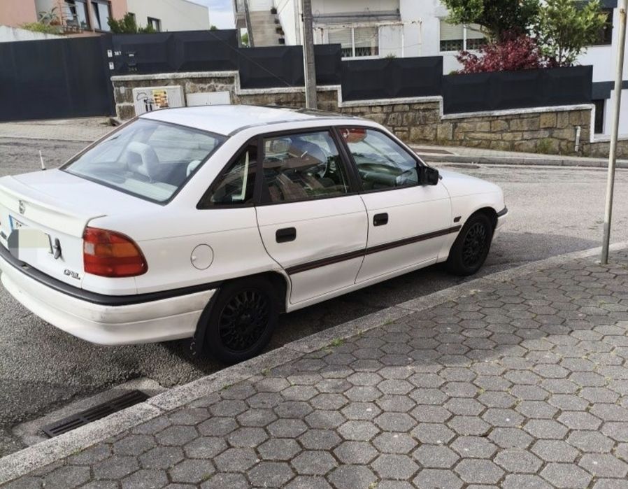 Opel astra GT 93