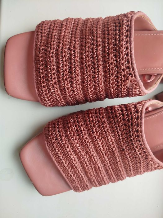 Шльопанці Next Pink Forever Comfort босоніжки широкий каблук