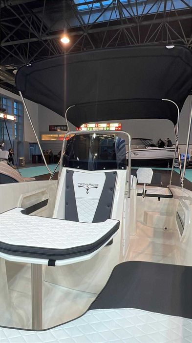 Nowa łódź OPEN: Trimarchi DIAMOND 195 - dł. 6m/8 osób - boatcenter.pl