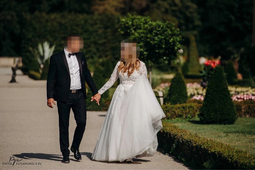 Koronkowa suknia  ślubna