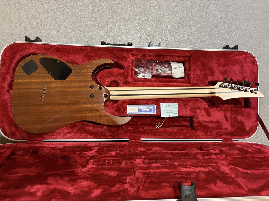 Ibanez PRESTIGE rgr5221 impecável