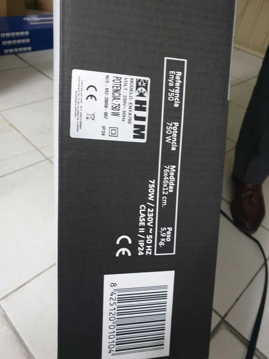 3 x Toalheiro Elétrico parede HJM ENYA750 - Selado, caixa nunca aberta