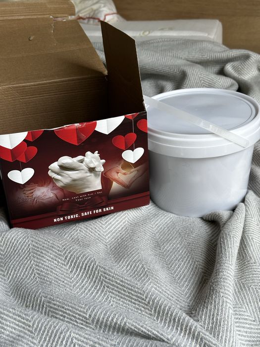 Zestaw - gipsowy odlew dłoni