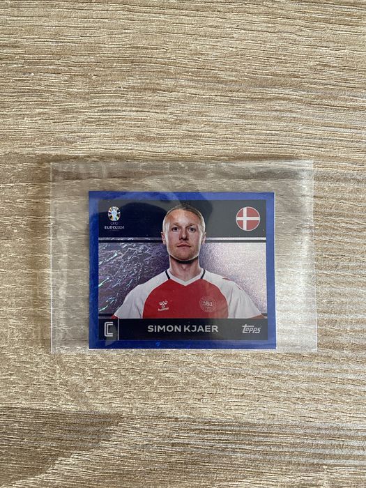 Topps Euro 2024 - Kjaer Dinamarca Azul (Mega Raro)