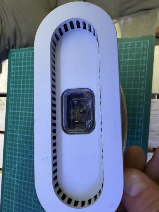【希少】Apple 205W Power Adapter 　A1098 Блок живлення Apple 205W Power Adapter A1098: 500 грн. - Зарядные