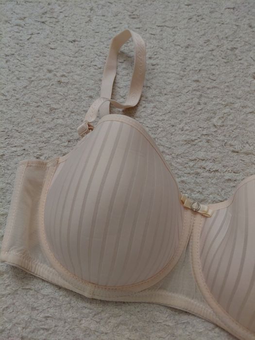 Бюстики на чашку D