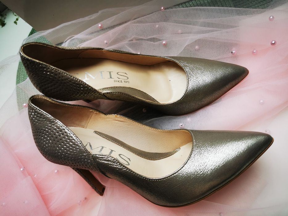 Buty ślubne nowe skórzane złote 36,5