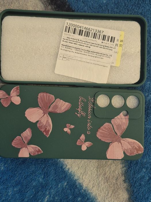 Sprzedam nowe etui na telefon Samsung S24 FE