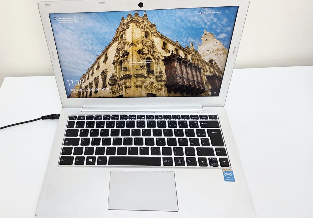 Computador PC portátil ultraleve 13" em alumínio – Intel Core i7 – SSD 500 GB