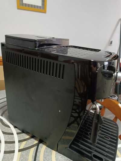 De'Longhi Cafeteira super automática