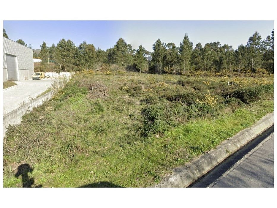 Terreno Industrial em Gandra, Valença — Gandra E Taião, Viana do Castelo