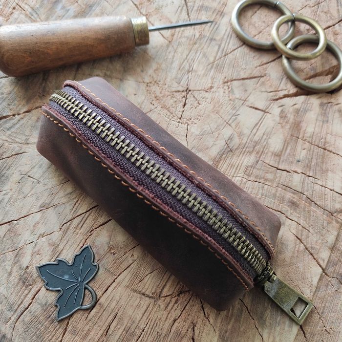 Ключниця. Шкіра. Ручна робота.