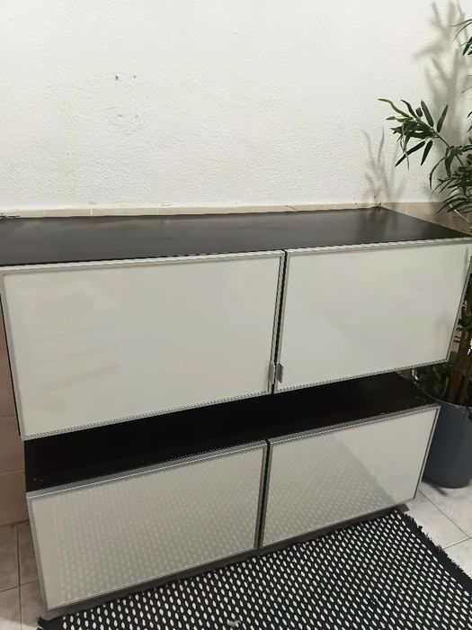 Vende-se conjunto de Armário